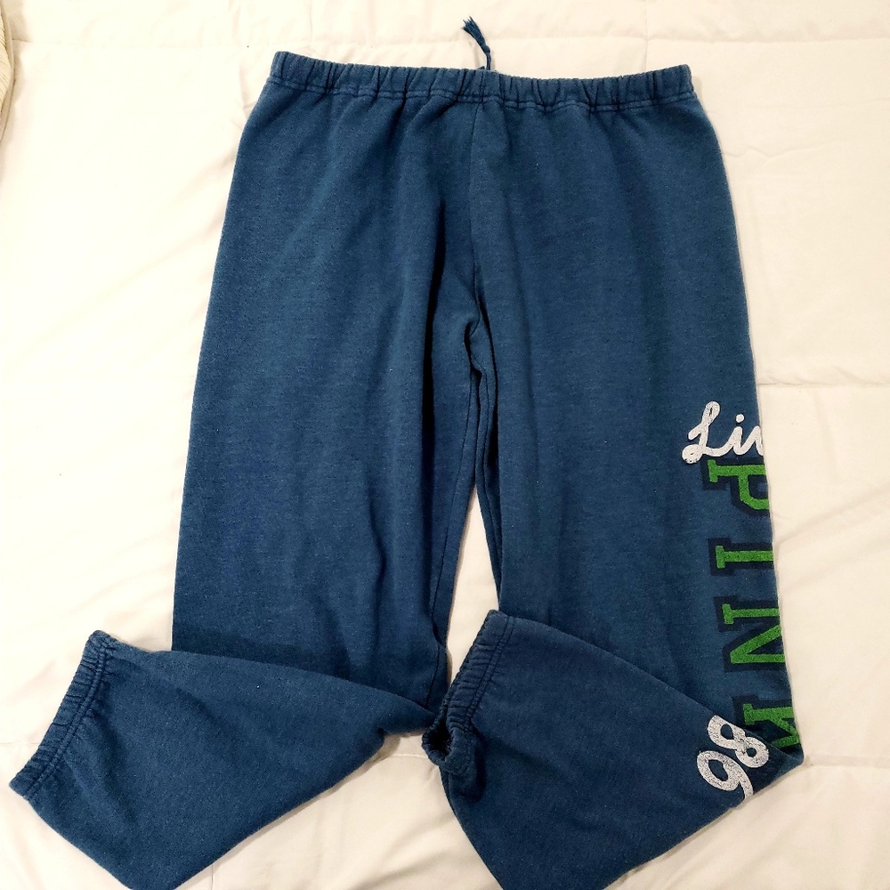 {VS Pink} Crop Joggers// Sz Small